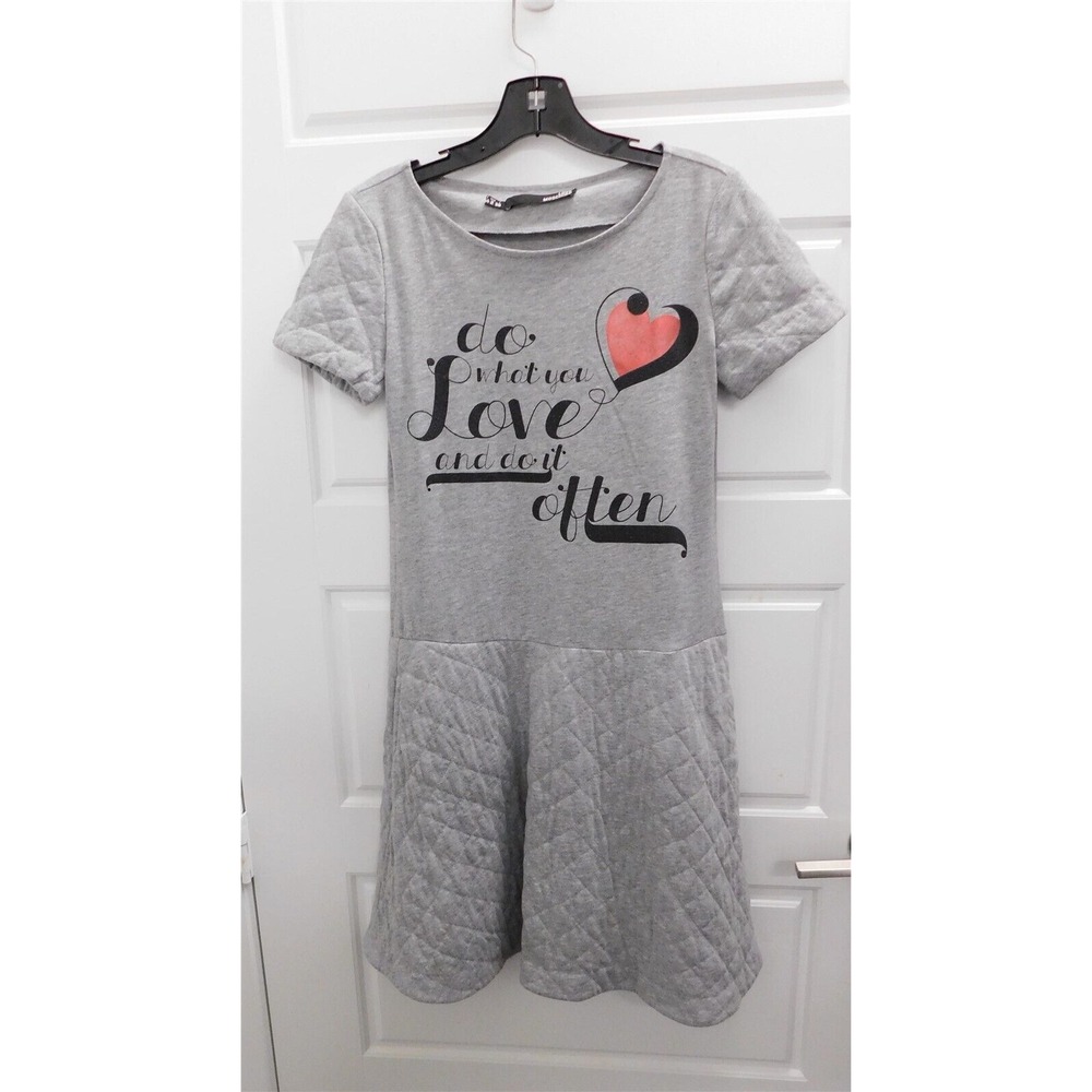 Love Moschino Gray Heart Quilted Bottom Short Sleeve Dress sz‎ 2